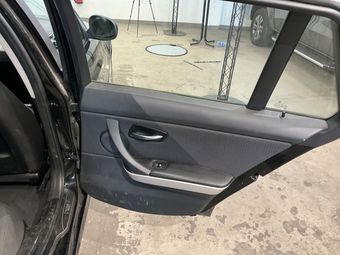 BMW 3er 316d 2010 – снимка на щета 25