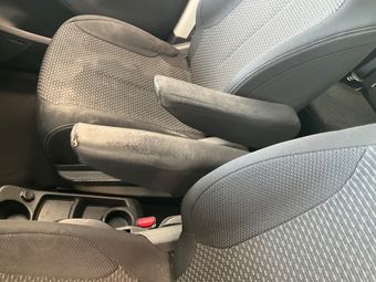 Citroen C4 Grand Picasso 1.6 HDi Business 2013 – снимка на щета 36