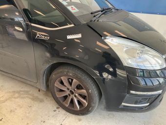 Citroen C4 Grand Picasso 1.6 HDi Business 2013 – снимка на щета 33