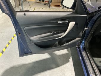 BMW 1er 116d EfficientDynamics Edition 2013 – снимка на щета 33