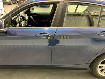BMW 1er 116d EfficientDynamics Edition 2013 – снимка на щета 16