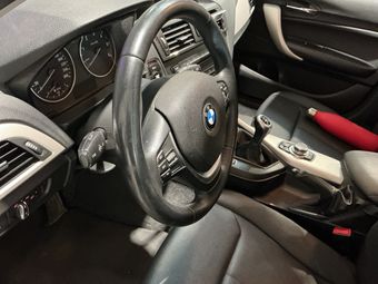 BMW 1er 116d EfficientDynamics Edition 2013 – снимка на щета 36