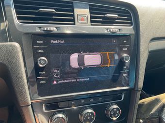 Volkswagen Golf VII 1.6 TDI Business BlueMotion Tech 2017 – снимка на щета 37