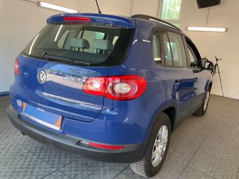 Volkswagen Tiguan 2.0 TDI Trend & Fun BlueMotion Tech 2011 – снимка на щета 22