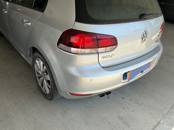 Volkswagen Golf VI 2.0 TDI Carat BlueMotion Tech 2010 – снимка на щета 28