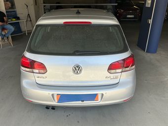 Volkswagen Golf VI 2.0 TDI Carat BlueMotion Tech 2010 – снимка на щета 27