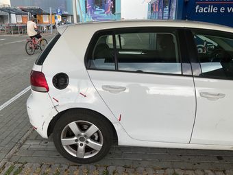 Volkswagen Golf VI 1.6 TDI Trendline 2012 – снимка на щета 16
