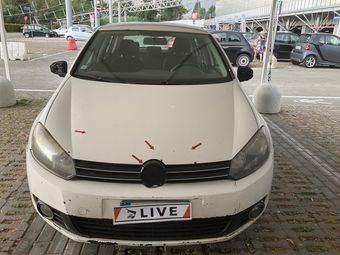 Volkswagen Golf VI 1.6 TDI Trendline 2012 – снимка на щета 15