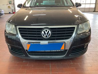 Volkswagen Passat 2.0 TDI Sportline 2010 – снимка на щета 18
