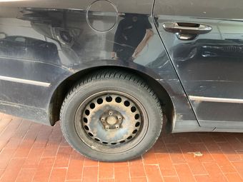 Volkswagen Passat 2.0 TDI Sportline 2010 – снимка на щета 19