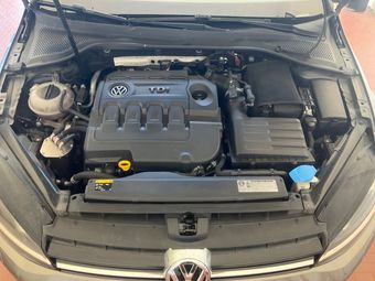 Volkswagen Golf VII 1.6 TDI Highline BlueMotion Tech 2014 – снимка на щета 27