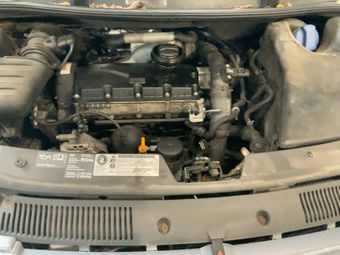 Volkswagen Sharan 1.9 TDI Sportline 2010 – снимка на щета 52