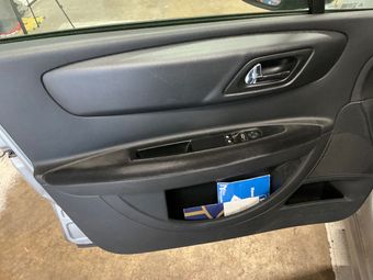 Citroen C4 1.6 HDi Confort 2010 – снимка на щета 24