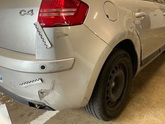 Citroen C4 1.6 HDi Confort 2010 – снимка на щета 29