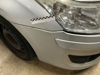 Citroen C4 1.6 HDi Confort 2010 – снимка на щета 17