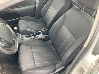 Citroen C4 1.6 Blue-HDi Societe Live 2015 – снимка 25