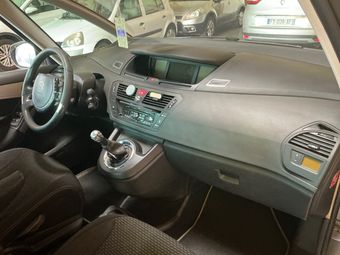 Citroen C4 Picasso 1.6 HDi Business 2010 – снимка на щета 22