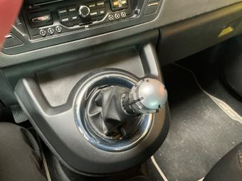 Citroen C4 Picasso 1.6 HDi Business 2010 – снимка на щета 20