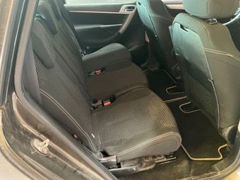 Citroen C4 Picasso 1.6 HDi Business 2010 – снимка на щета 26