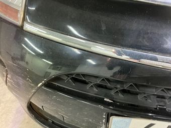 Citroen C4 Picasso 1.6 HDi Seduction 2010 – снимка на щета 31