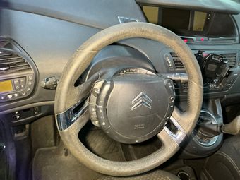 Citroen C4 Picasso 1.6 HDi Seduction 2010 – снимка на щета 29