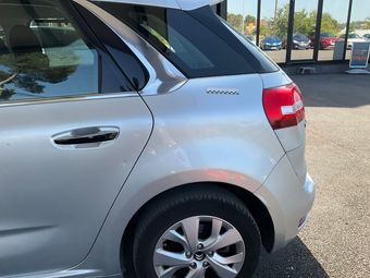 Citroen C4 Picasso 1.6 HDi Intensive 2014 – снимка на щета 17