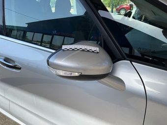 Citroen C4 Picasso 1.6 HDi Intensive 2014 – снимка на щета 22