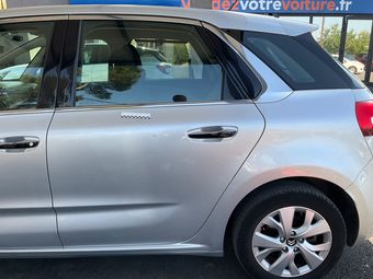 Citroen C4 Picasso 1.6 HDi Intensive 2014 – снимка на щета 16