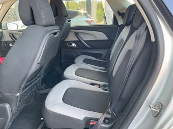 Citroen C4 Picasso 1.6 HDi Intensive 2014 – снимка на щета 31
