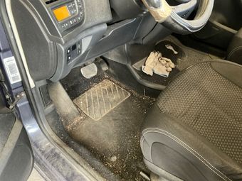 Citroen C4 Grand Picasso 1.6 HDi Airplay 2010 – снимка на щета 28