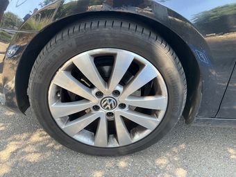 Volkswagen Golf VI 1.6 TDI Style 2011 – снимка на щета 38