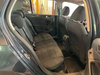 Volkswagen Golf VI 1.6 TDI Comfortline 2010 – снимка на щета 33