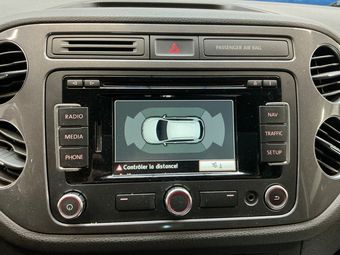 Volkswagen Tiguan 2.0 TDI Karat 4Motion BlueMotion Tech 2012 – снимка на щета 64