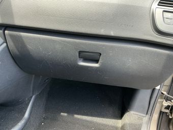 Citroen C4 Picasso 1.6 HDi Millenium 2010 – снимка на щета 36