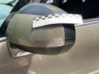 Citroen C4 Picasso 1.6 HDi Millenium 2010 – снимка на щета 40
