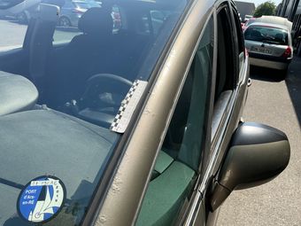 Citroen C4 Picasso 1.6 HDi Millenium 2010 – снимка на щета 10