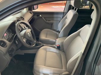Volkswagen Caddy 2.0 TDI Life 2010 – снимка на щета 21