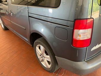 Volkswagen Caddy 2.0 TDI Life 2010 – снимка на щета 25