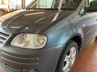 Volkswagen Caddy 2.0 TDI Life 2010 – снимка на щета 15
