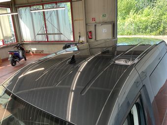 Volkswagen Caddy 2.0 TDI Life 2010 – снимка на щета 18
