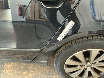 Volkswagen Passat 1.6 TDI Business Trendline BlueMotion Tech 2010 – снимка на щета 20