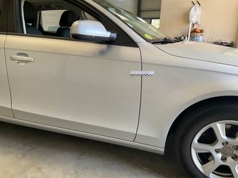 Audi A4 2.0 TDI Attraction 2011 – снимка на щета 29