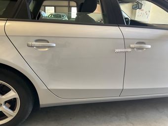 Audi A4 2.0 TDI Attraction 2011 – снимка на щета 30