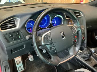 Citroen DS4 1.6 HDi Chic 2011 – снимка на щета 33