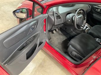Citroen C4 2.0 HDi VTR 2010 – снимка на щета 32