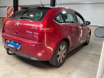 Citroen C4 2.0 HDi VTR 2010 – снимка на щета 24