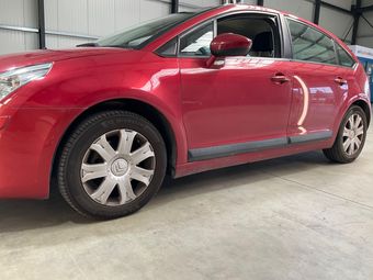 Citroen C4 2.0 HDi VTR 2010 – снимка на щета 20