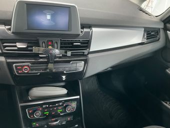 BMW 2er 216d Active Tourer Advantage 2017 – снимка на щета 65
