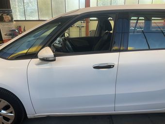 Citroen C4 Grand Picasso 1.6 e-HDi Attraction 2014 – снимка на щета 11