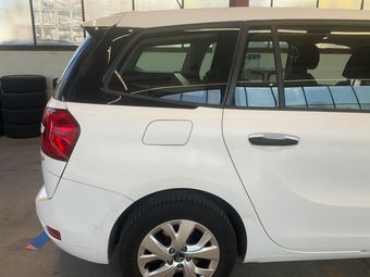 Citroen C4 Grand Picasso 1.6 e-HDi Attraction 2014 – снимка на щета 23